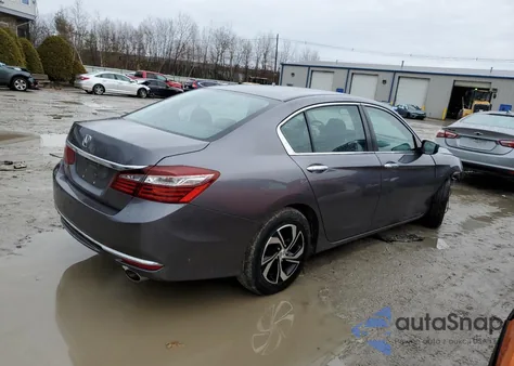 2016 Honda Accord Lx z USA, uszkodzony, nr VIN 1HGCR2F35GA077579